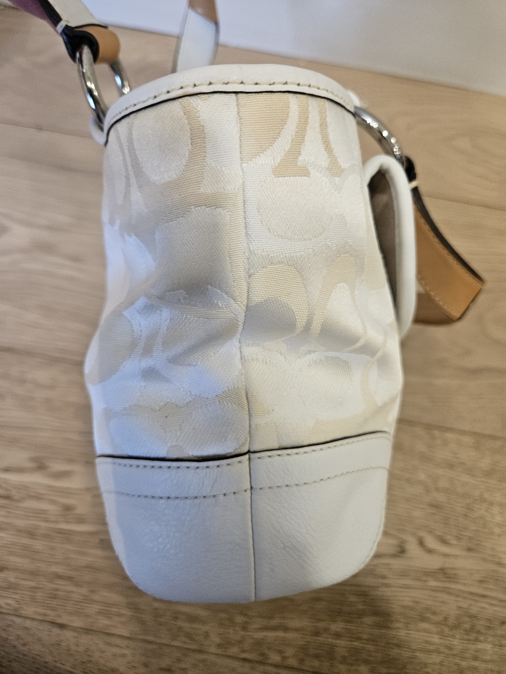 Vintage Coach Soho Optic Small Tote - Picture 10 of 13